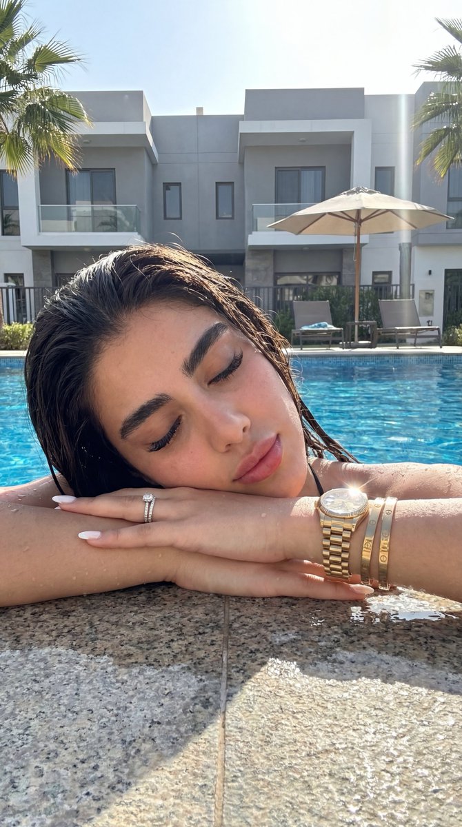 Pool Prompt for Realistic Image Generation