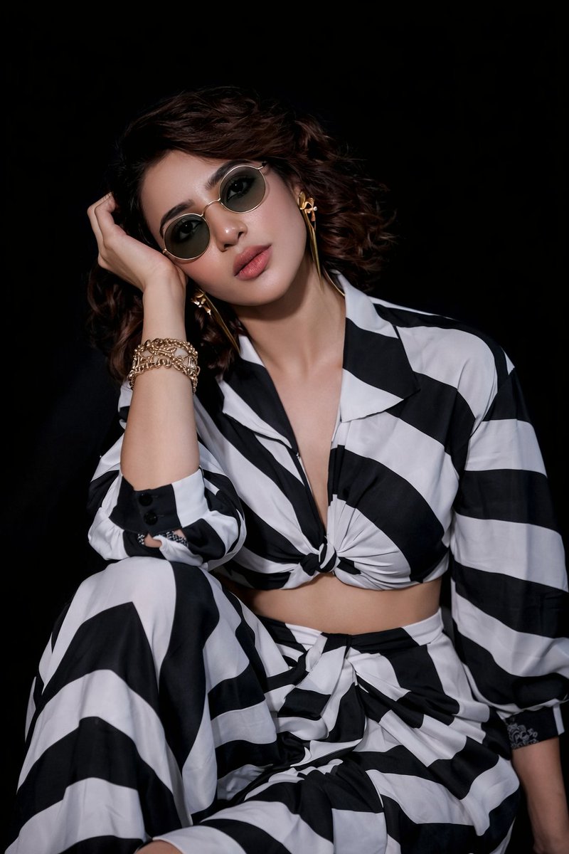 Samantha Ruth Monochrome Fashion Editorial