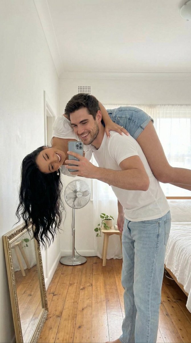 Photo-to-Canvas Artwork Transformation Prompt