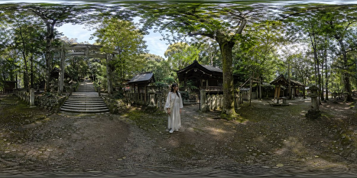360-Degree Panoramic Photography Prompt Qwen Image prompt example variation 3: A detailed prompt for creating immersive, photorealistic 360-degree panoramas with natural lighting...