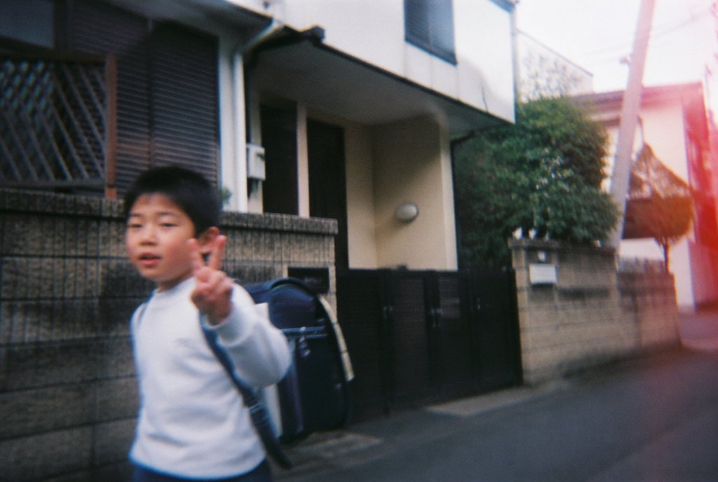 Nostalgic Disposable Camera Snap Prompt example 2