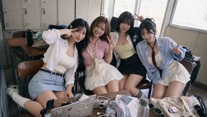 Candid Classroom Group Photo