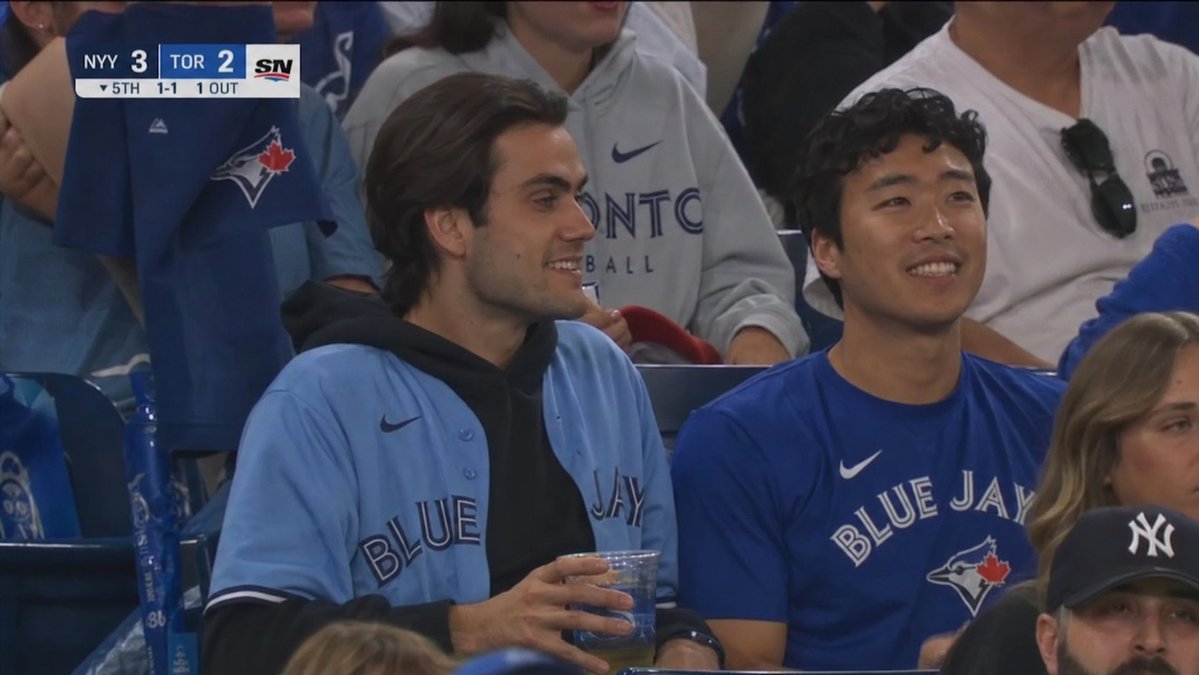 Blue Jays Broadcast Crowd Shot