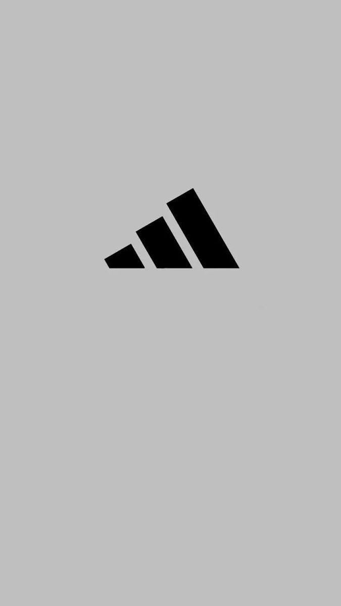 Minimalist Equestrian Luxury Wallpaper example 4