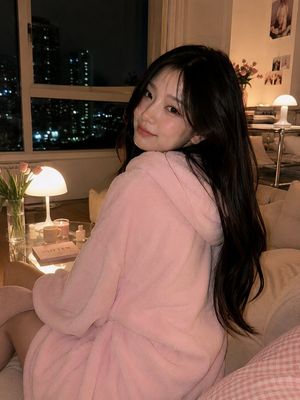 Cozy Korean Living Room Portrait