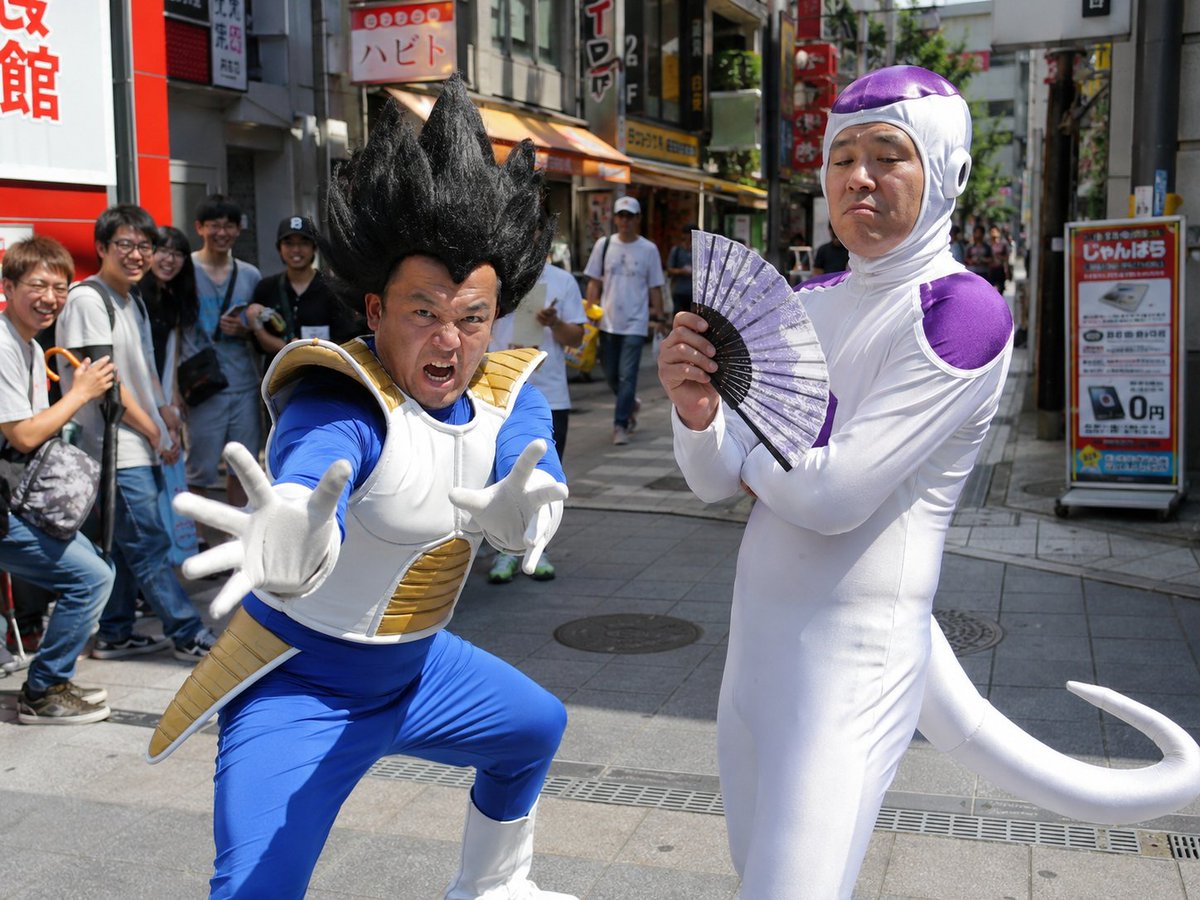 Vegeta and Frieza Cosplay Comedy example 3