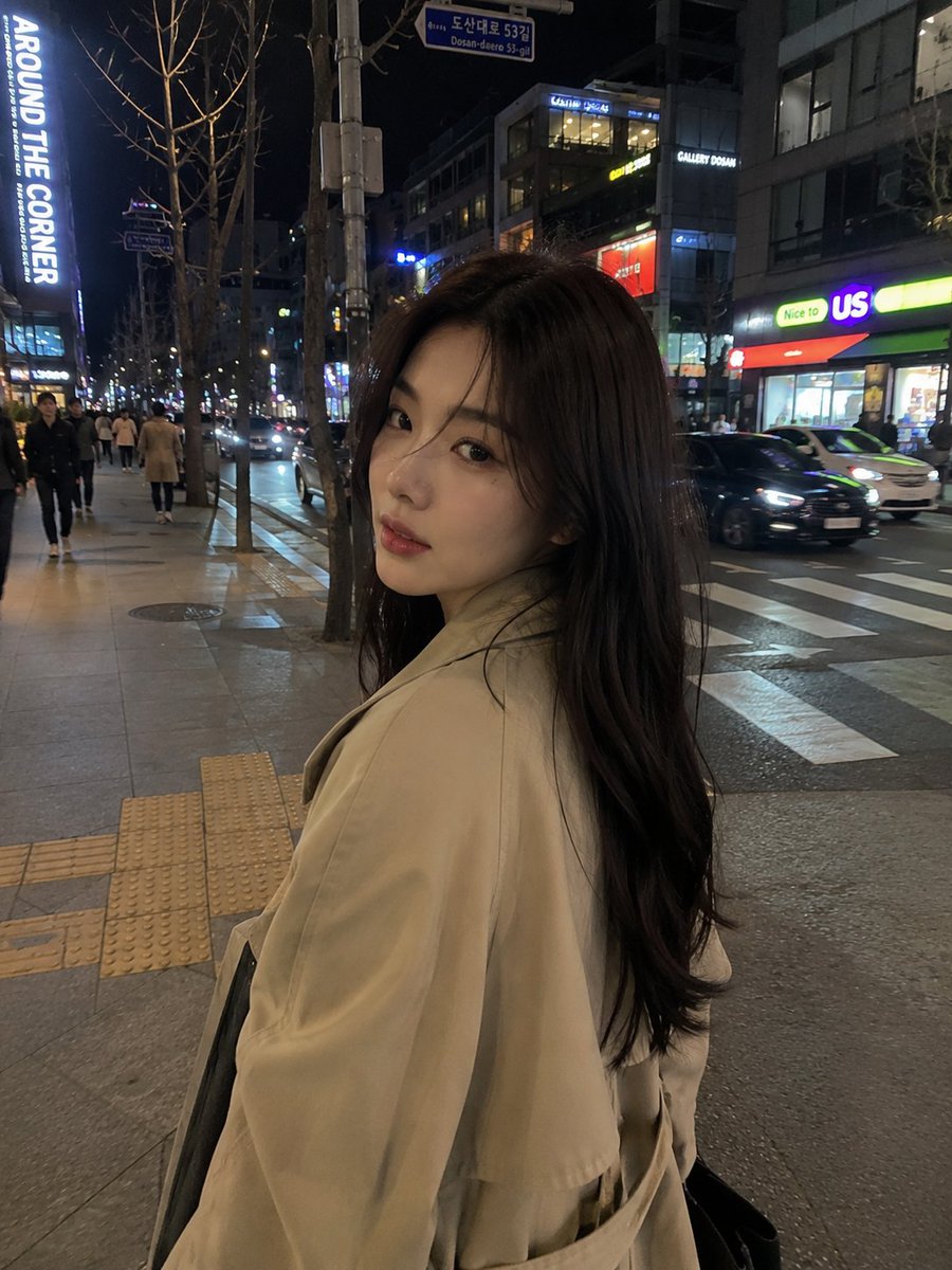 Seoul Night Street Photography example 2