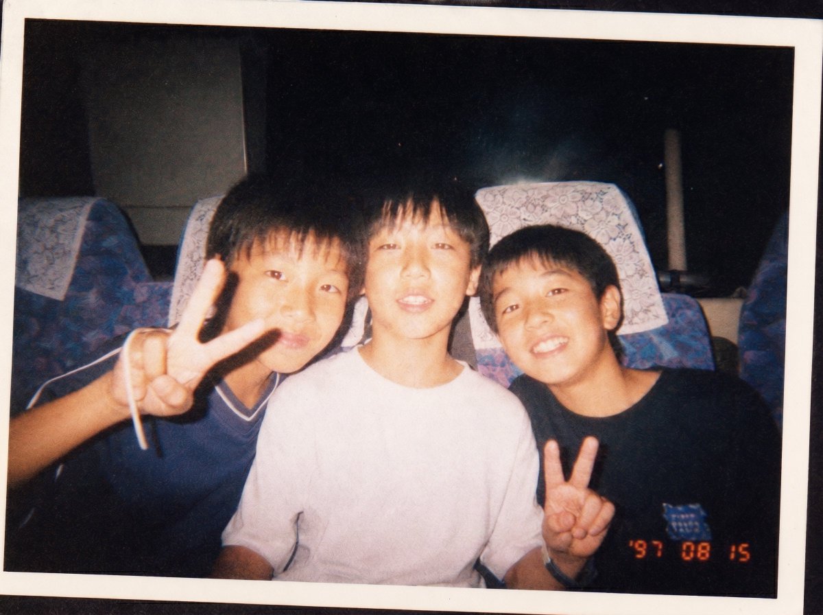 90s Disposable Camera Photo Simulation example 2