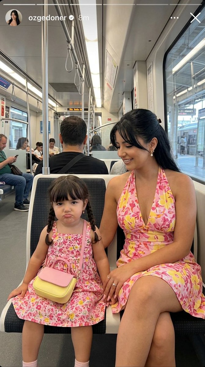 Sample output image for Instagram Story Train Candid