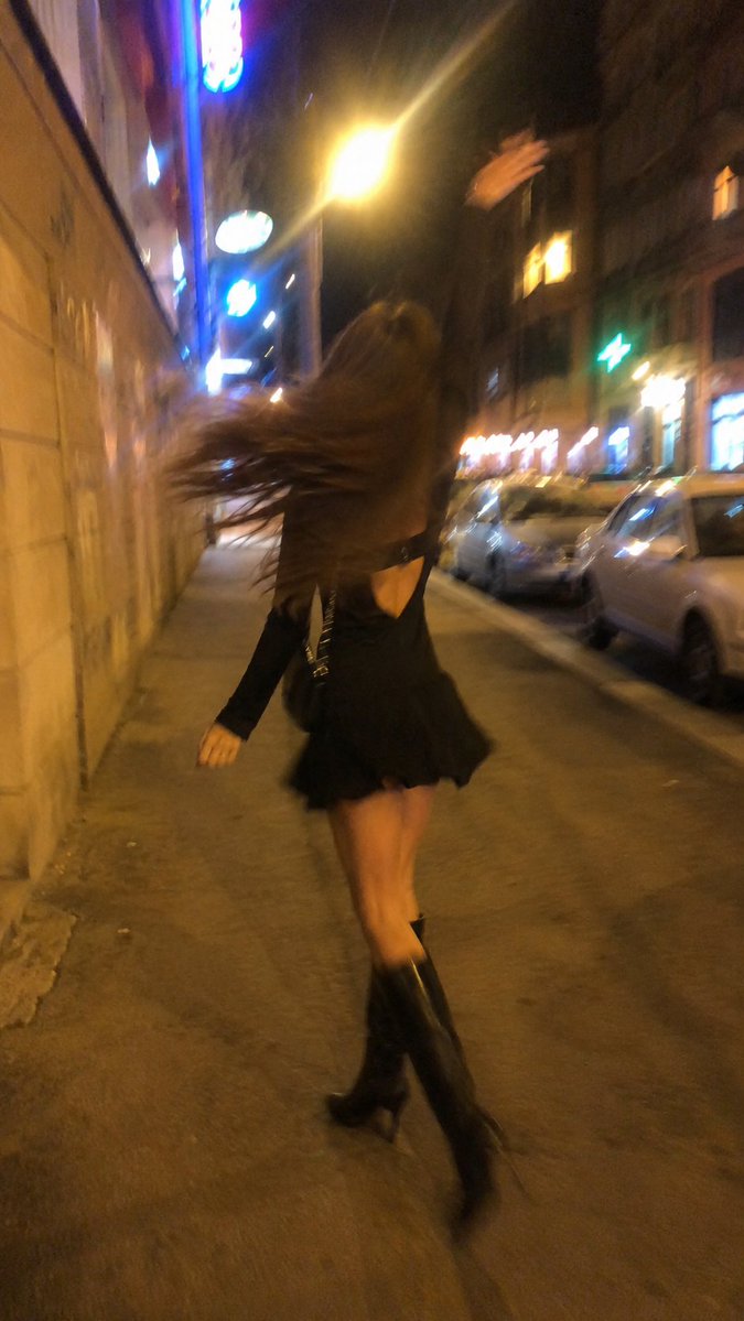 Sample output image for Smartphone Night Motion Blur Photo