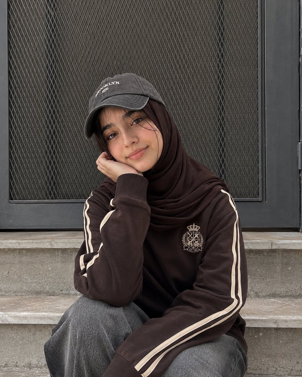 Sample output image for Streetwear Hijab Portrait