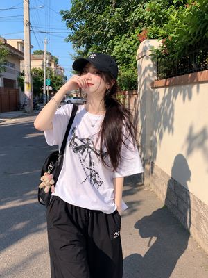 Realistic Urban Smartphone Snapshot AI image template preview