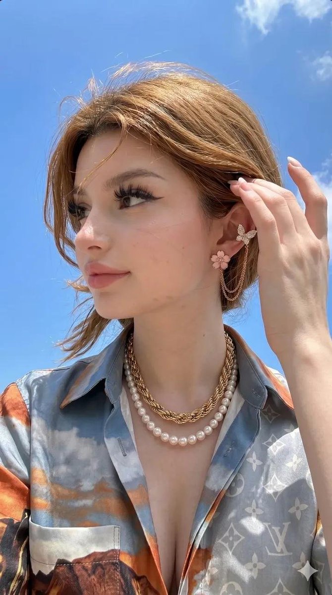 Photorealistic Fashion Model Summer Variations 3