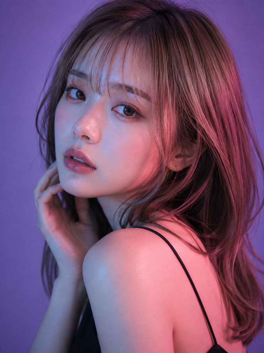 Neon Dual-Lighting Beauty Portrait