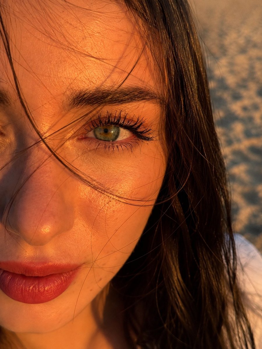 Hyper-Realistic Eye Detail Portrait