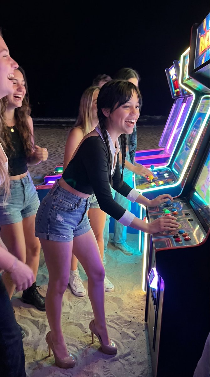 Profile / Avatar - Beach Arcade Night iPhone Shot - Image 1