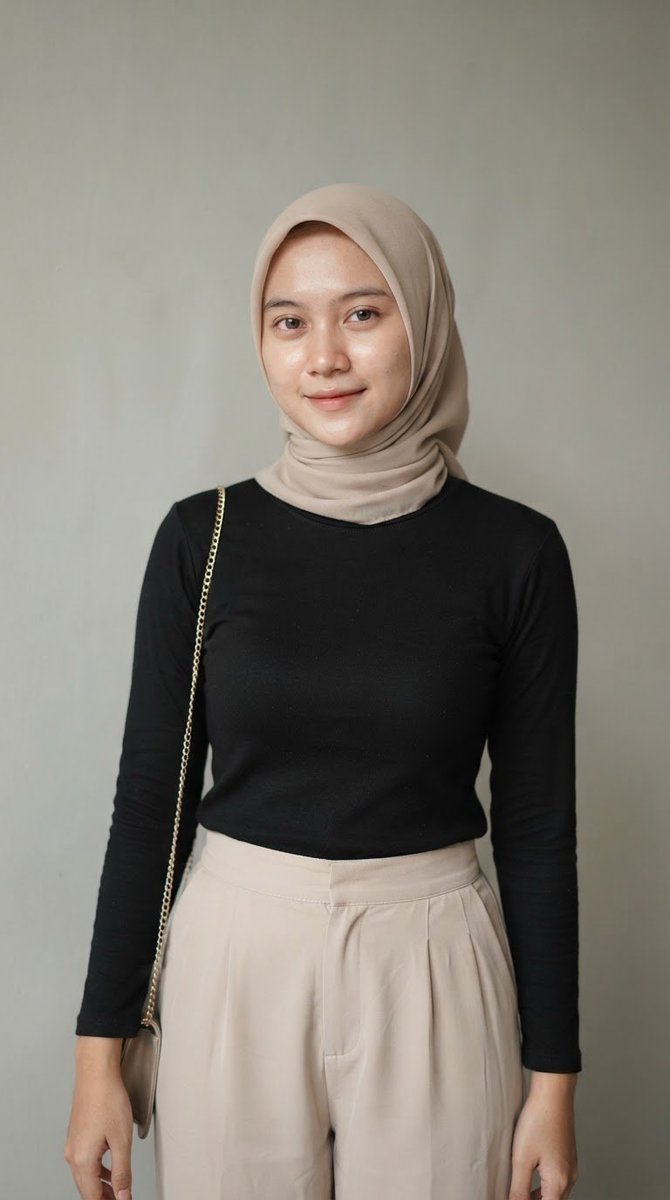 Profile / Avatar - Indonesian Woman Hijab Portrait - Image 3