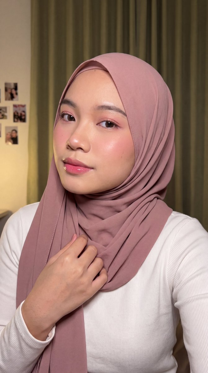Intimate Hijab Portrait 3