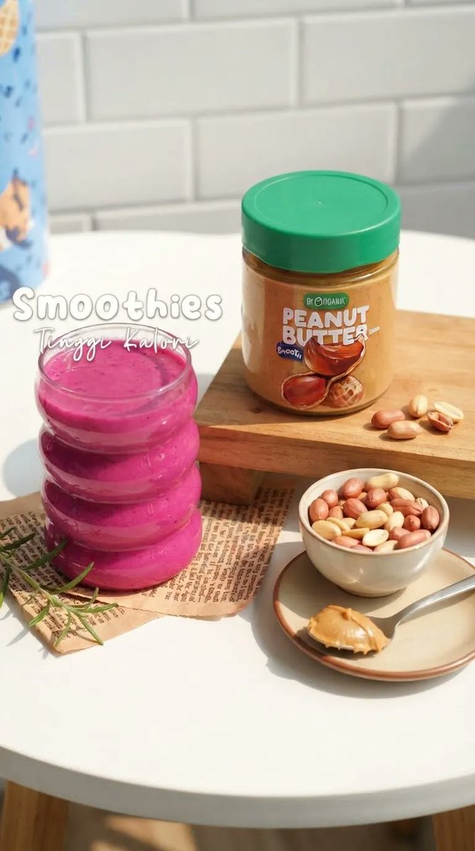 Product Marketing - Commercial Pink Berry Smoothie Photography - Image 1